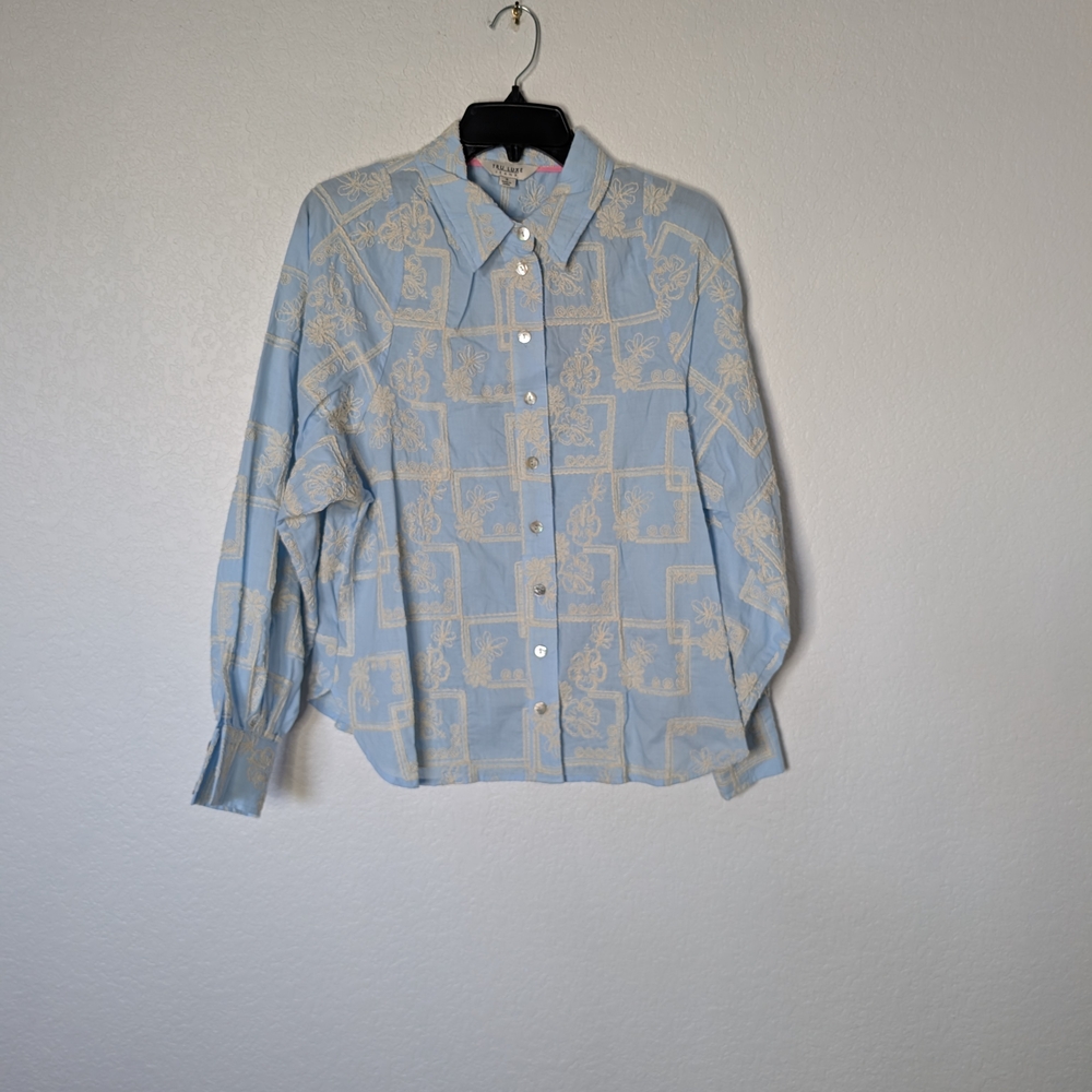 Tru Luxe Jeans Light Blue Embroidered Button-Up Shirt